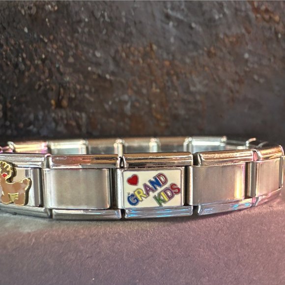 Pagoda Charm Bracelet - Picture 2 of 5